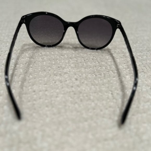 Chanel Sunglasses - Picture 7 of 12
